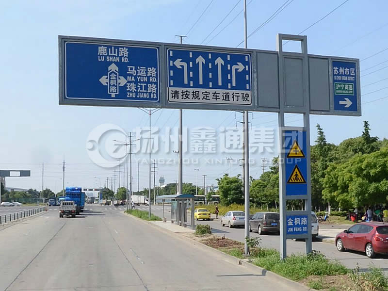 BZG-012，交通標(biāo)志桿，框架交通標(biāo)志桿