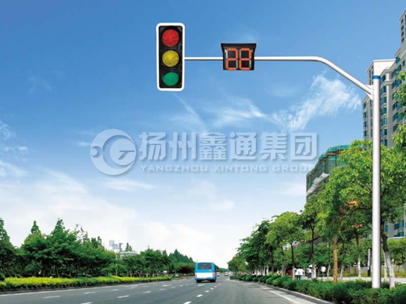 XHDG-010，彎臂信號(hào)燈桿，臨沂信號(hào)燈桿